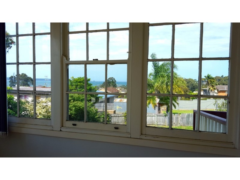 29 Calton Road, Batehaven NSW 2536