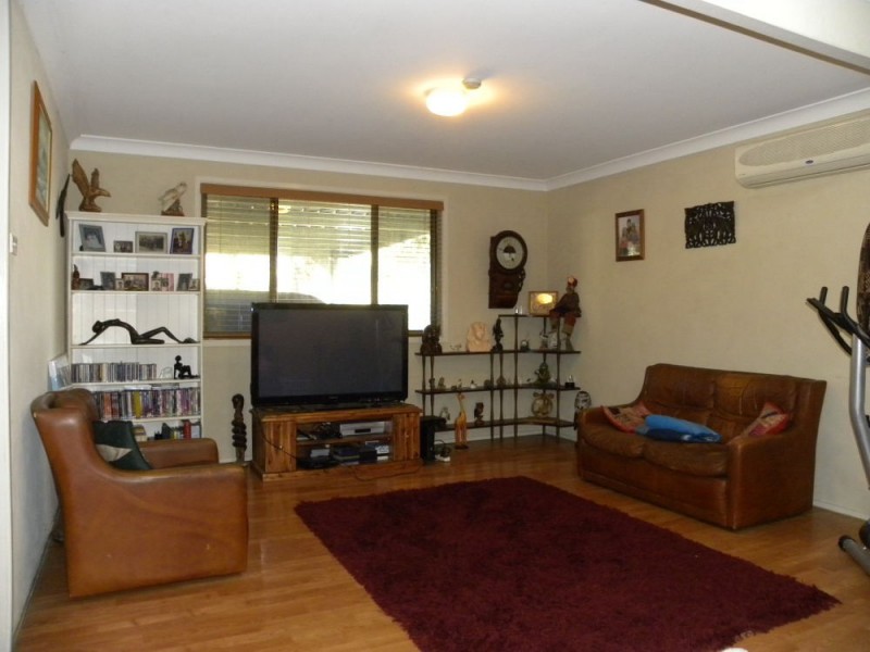 19 Clare Crescent, Batehaven NSW 2536