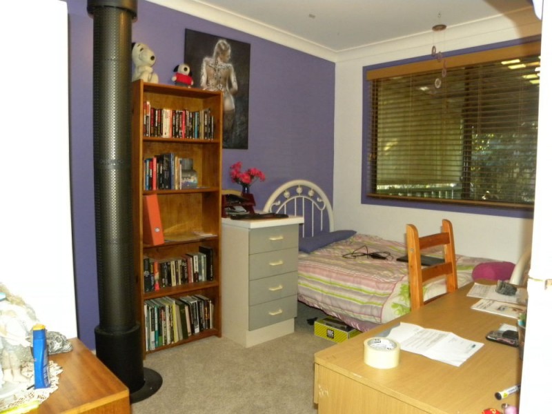 19 Clare Crescent, Batehaven NSW 2536