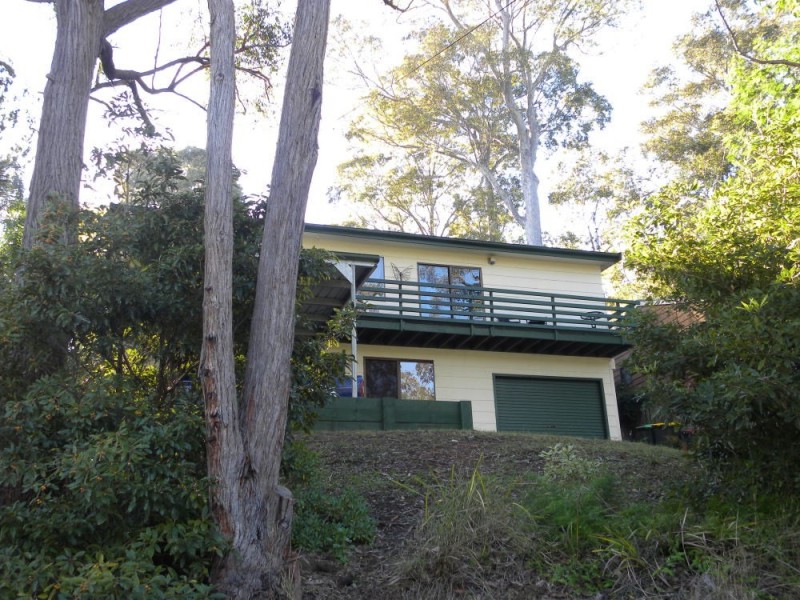 19 Clare Crescent, Batehaven NSW 2536