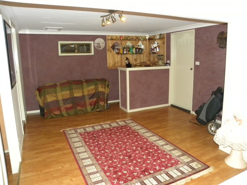 19 Clare Crescent, Batehaven NSW 2536