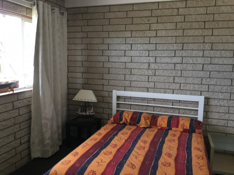 4/10 Catlin Avenue, Batemans Bay NSW 2536