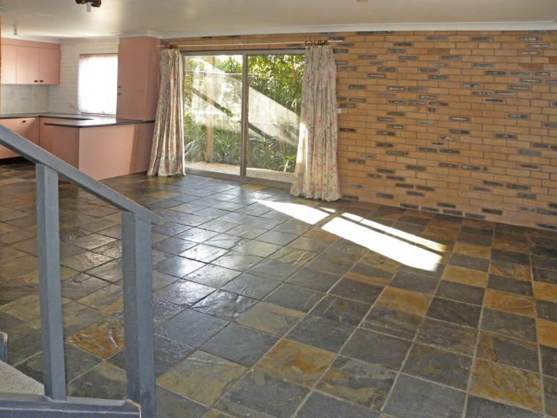 2/28 Pyang Avenue, Malua Bay NSW 2536