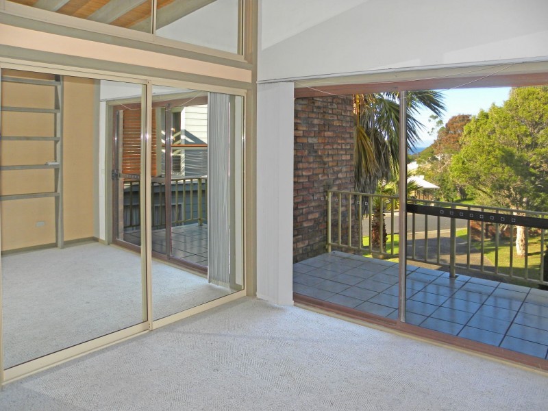 2/28 Pyang Avenue, Malua Bay NSW 2536