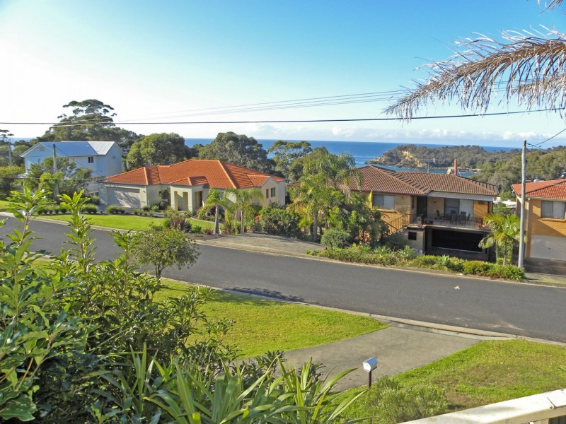 2/28 Pyang Avenue, Malua Bay NSW 2536