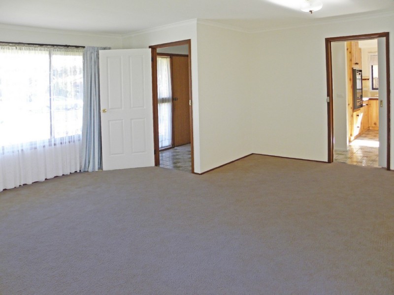 38 Ainslie Parade, Tomakin NSW 2537