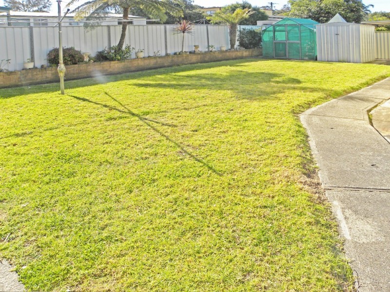 38 Ainslie Parade, Tomakin NSW 2537