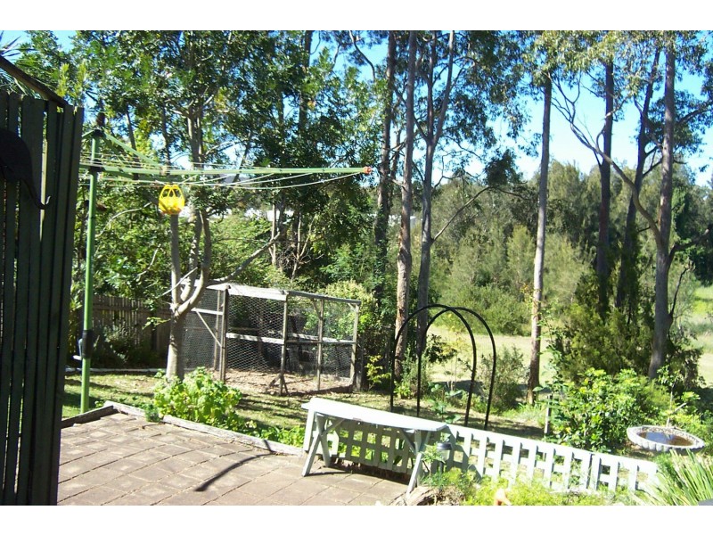 29 Peninsula Drive, Surfside NSW 2536