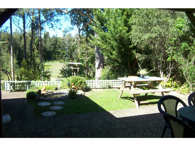 29 Peninsula Drive, Surfside NSW 2536