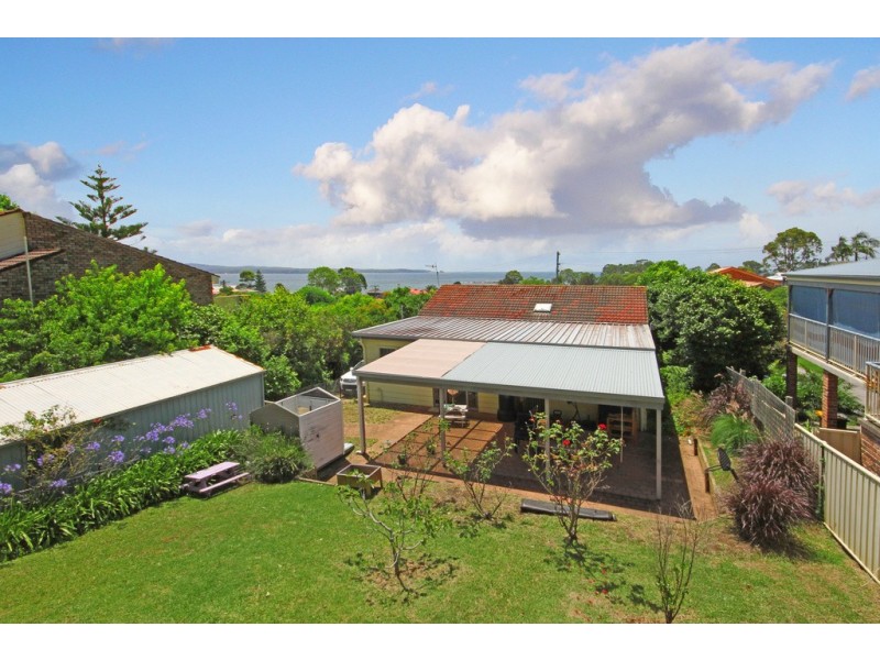 40 Calton Road, Batehaven NSW 2536