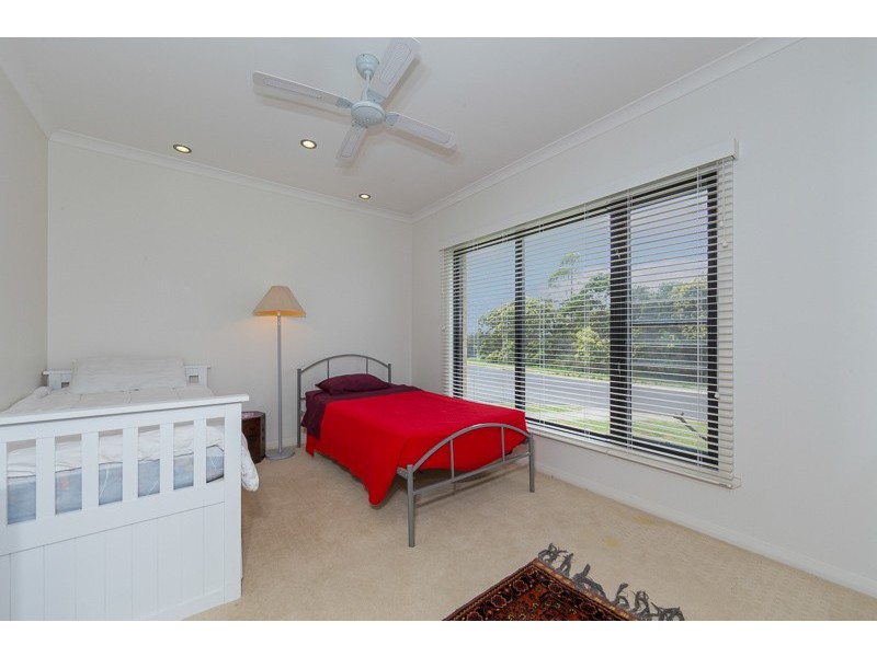 2 Broomfield Crescent, Long Beach NSW 2536
