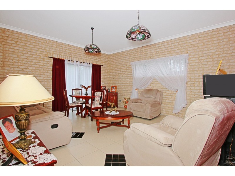 79 Berrima Parade, Surfside NSW 2536