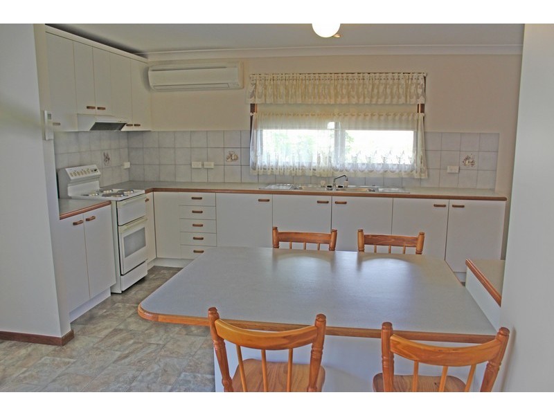 98 Maloneys Drive, Maloneys Beach NSW 2536