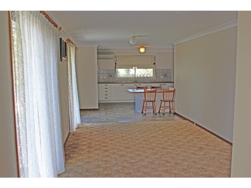 98 Maloneys Drive, Maloneys Beach NSW 2536