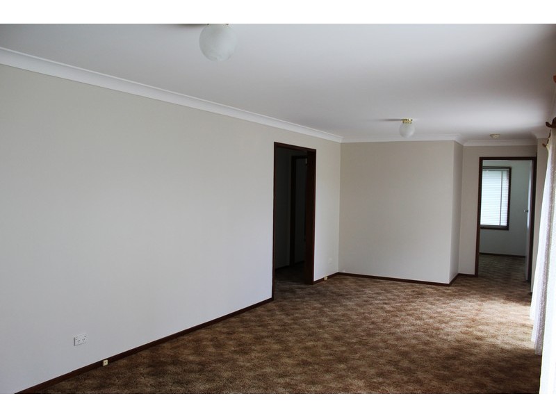 98 Maloneys Drive, Maloneys Beach NSW 2536