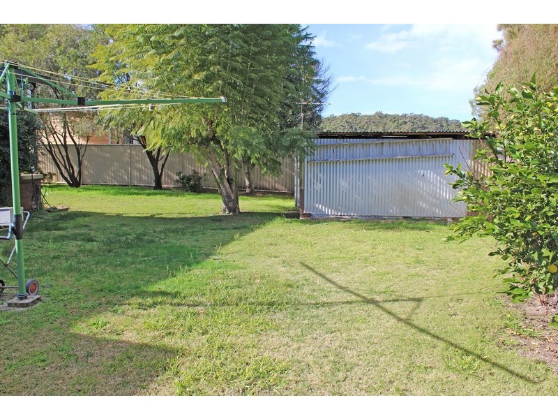 98 Maloneys Drive, Maloneys Beach NSW 2536