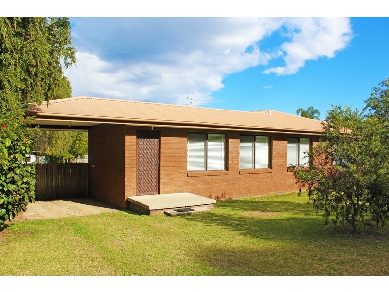 98 Maloneys Drive, Maloneys Beach NSW 2536