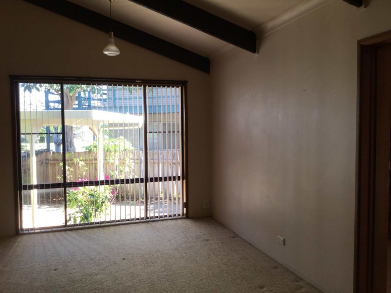 9 Foam Street, Surfside NSW 2536