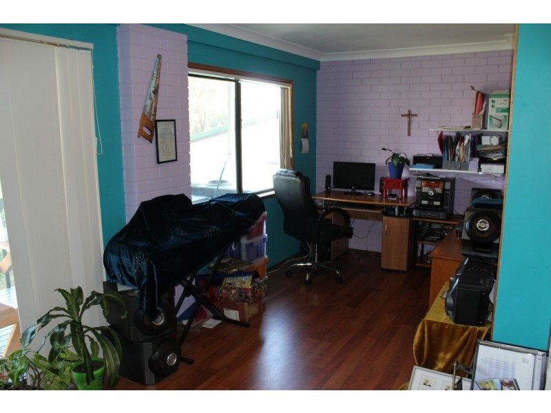 12 Ocean Road, Batehaven NSW 2536