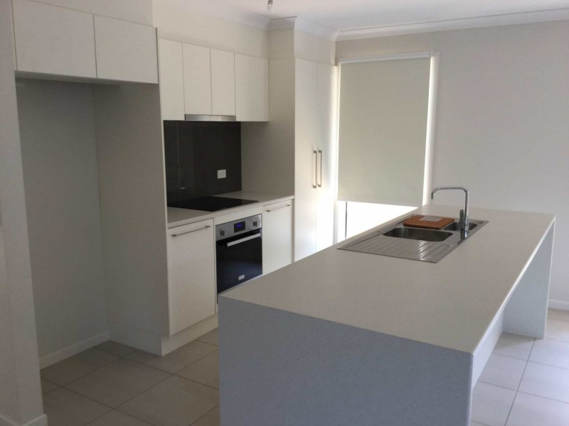42 Beauty Crescent, Surfside NSW 2536