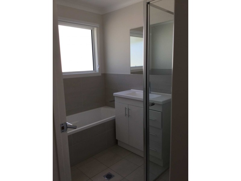 42 Beauty Crescent, Surfside NSW 2536