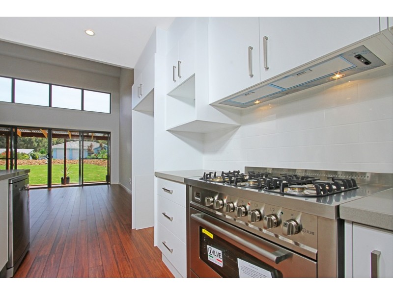 26 Bunderra Circuit, Lilli Pilli NSW 2536