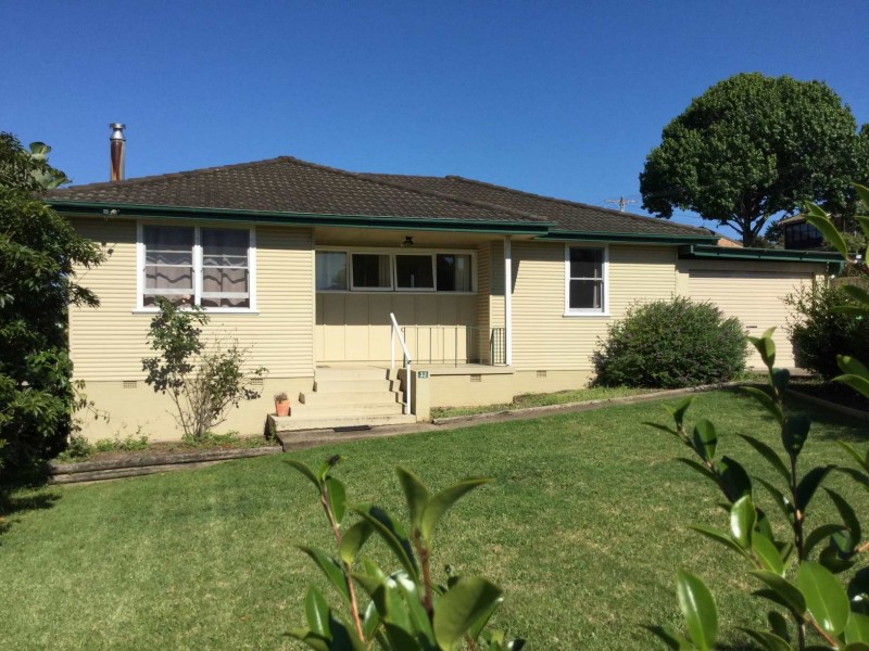 32 Bavarde Avenue, Batemans Bay NSW 2536