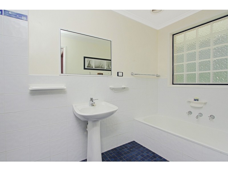 5 Allinga Close, Lilli Pilli NSW 2536