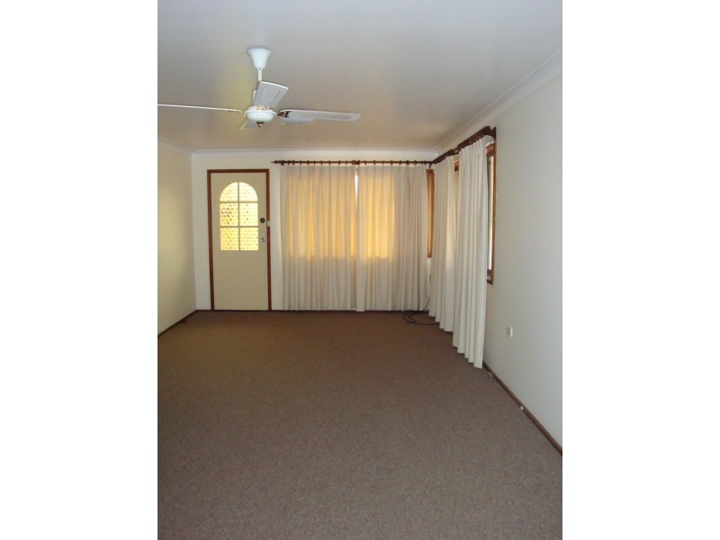 24 Golf Links Drive, Batemans Bay NSW 2536