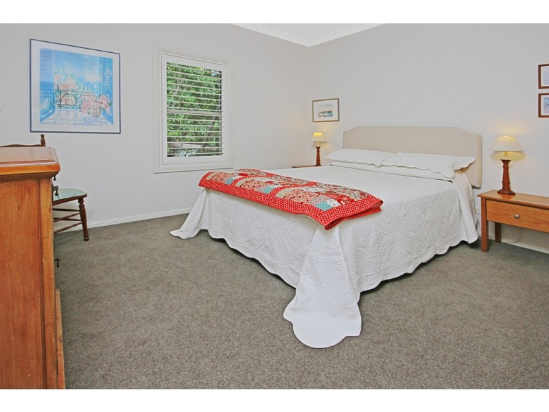 27 Sproxtons Lane, Nelligen NSW 2536