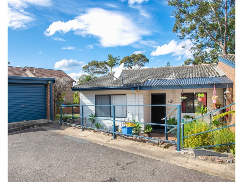 4/12 Parker Avenue, Surf Beach NSW 2536