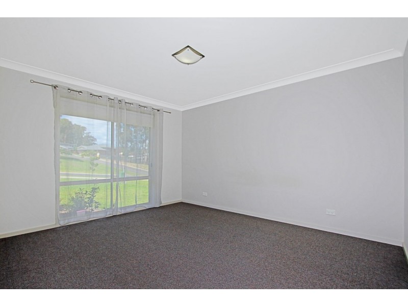 38 Wentworth Avenue, Sunshine Bay NSW 2536