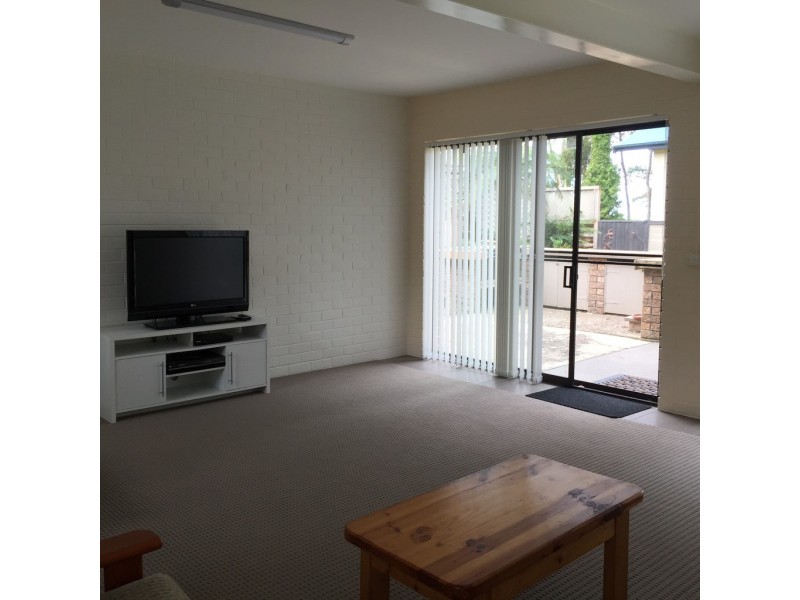 11A Highview Avenue, Surf Beach NSW 2536