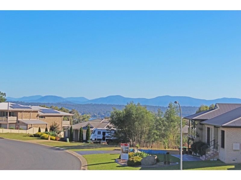 1 Broomfield Crescent, Long Beach NSW 2536