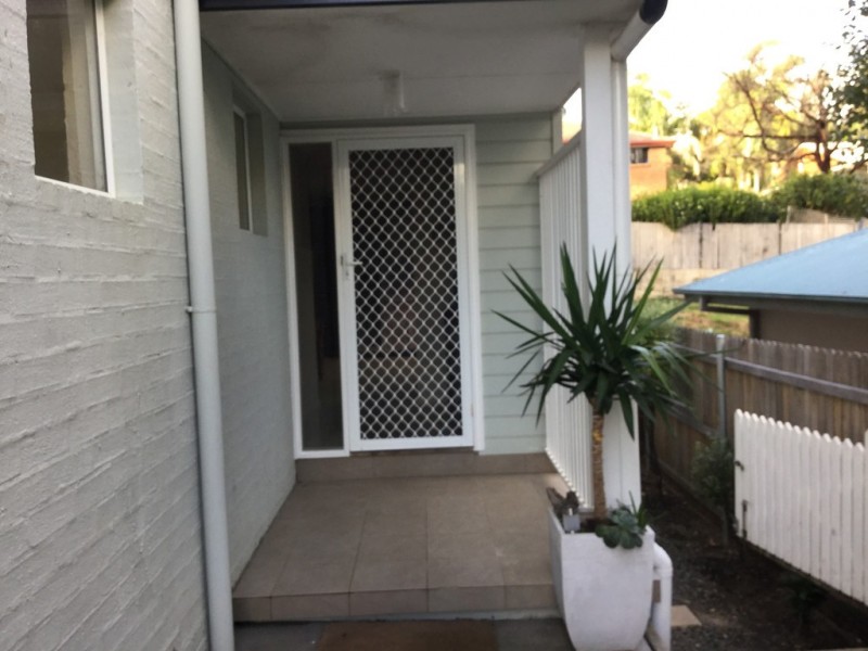 19B Johnson Place, Surf Beach NSW 2536