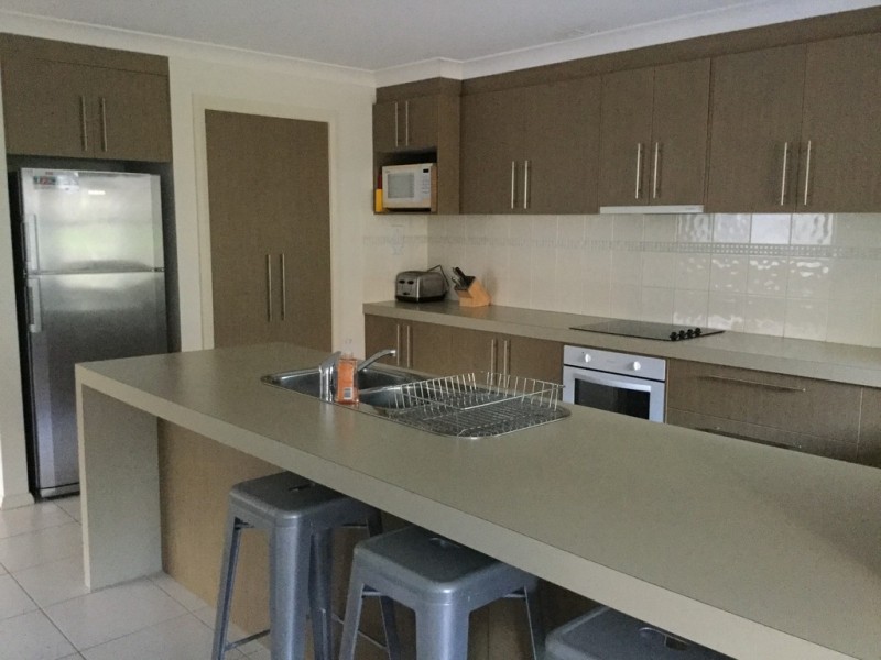 19B Johnson Place, Surf Beach NSW 2536