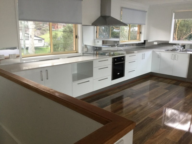 35 Burrawang Crescent, Sunshine Bay NSW 2536