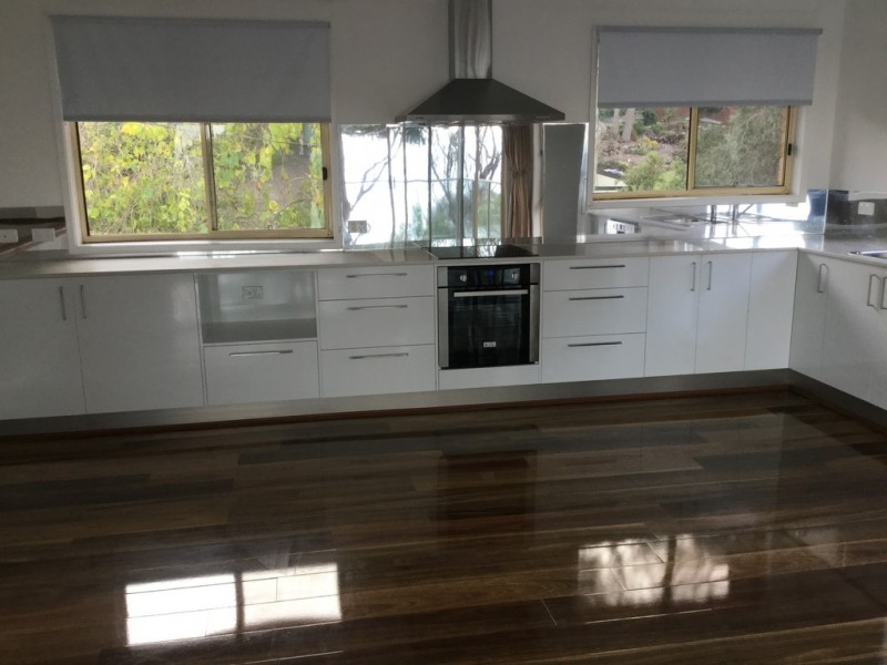 35 Burrawang Crescent, Sunshine Bay NSW 2536