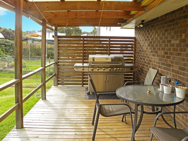 16 Flinders Way, Surf Beach NSW 2536