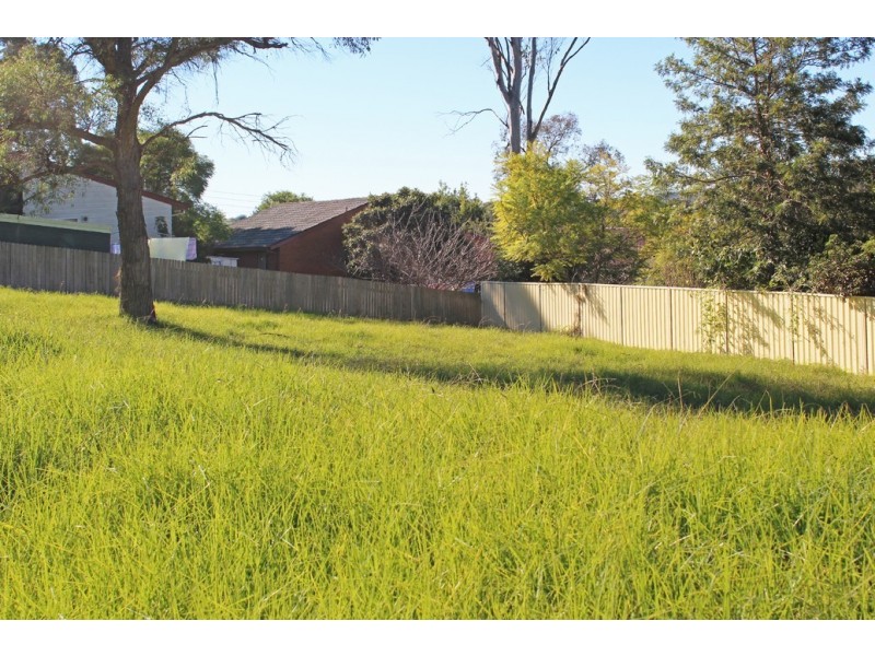 2 Jeffery Place, Moruya NSW 2537