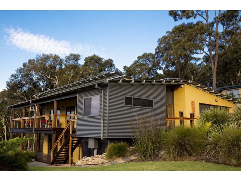 16 Jarrah Way, Malua Bay NSW 2536