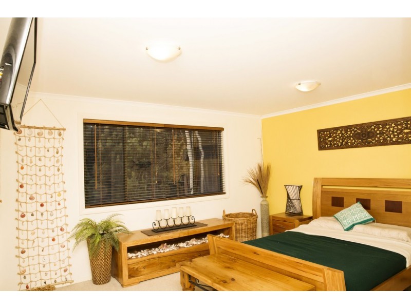 16 Jarrah Way, Malua Bay NSW 2536