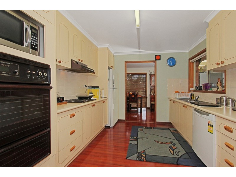 18 Surf Beach Avenue, Surf Beach NSW 2536