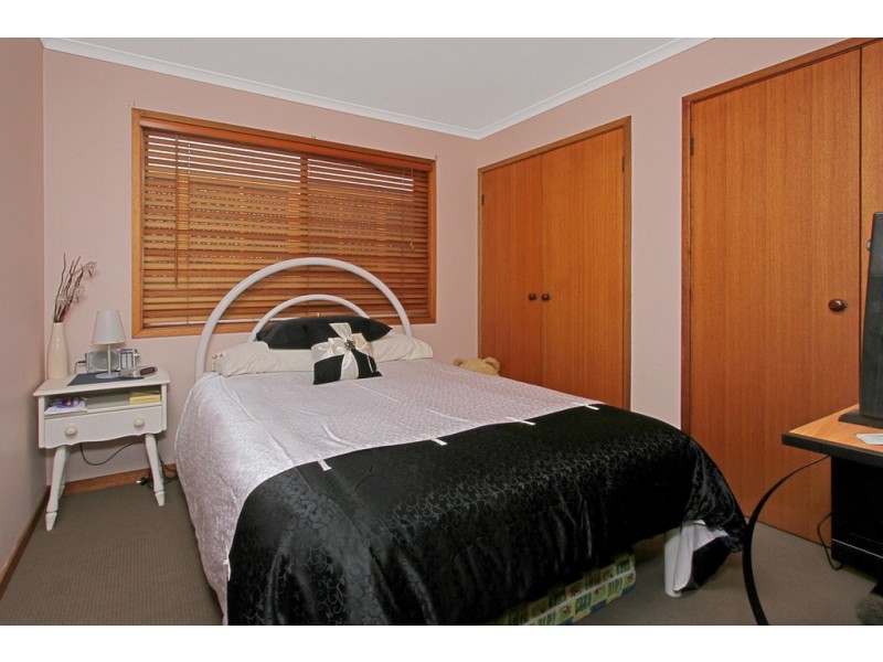 18 Surf Beach Avenue, Surf Beach NSW 2536