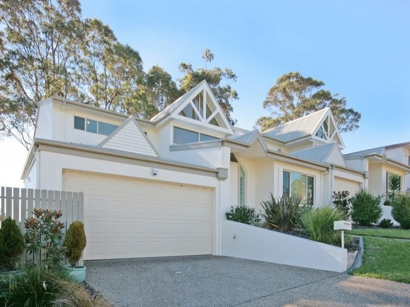 9A Bronte Crescent, Batemans Bay NSW 2536