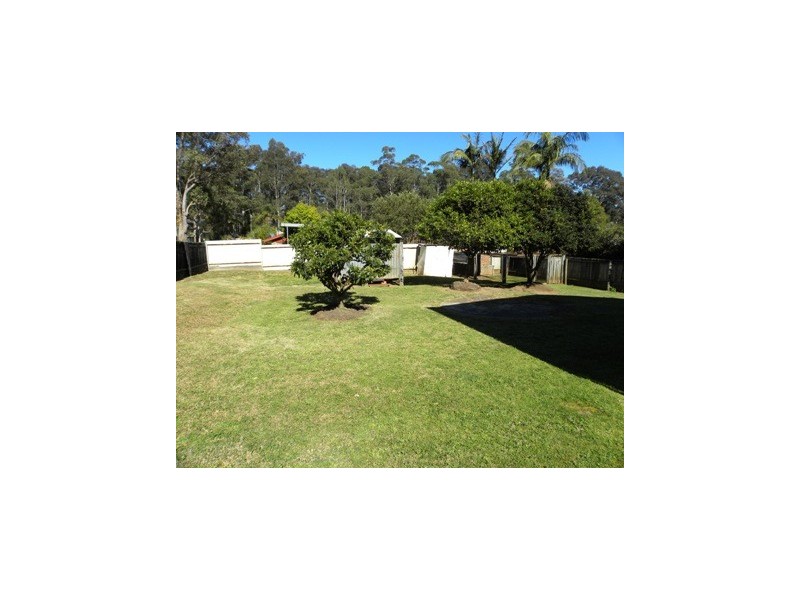 36 Clare Crescent, Batehaven NSW 2536