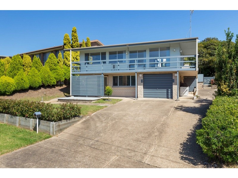 569 George Bass  Drive, Malua Bay NSW 2536