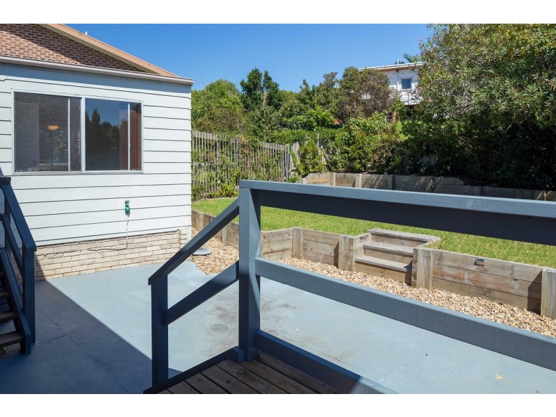 569 George Bass  Drive, Malua Bay NSW 2536