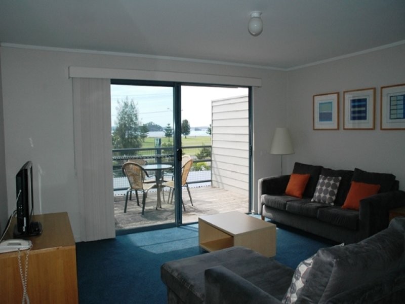212 ‘Corrigans Cove’ (202-204) Beach Road, Batehaven NSW 2536
