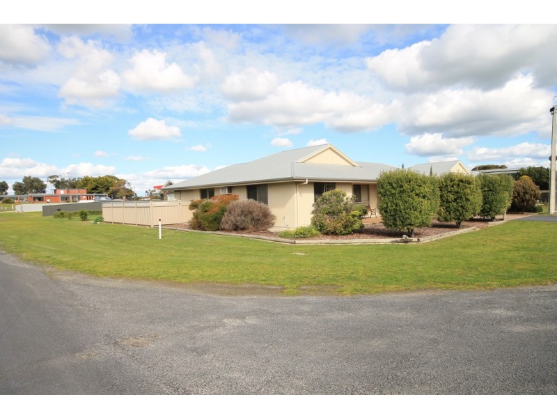 6 Barber Street, Kingston Se SA 5275